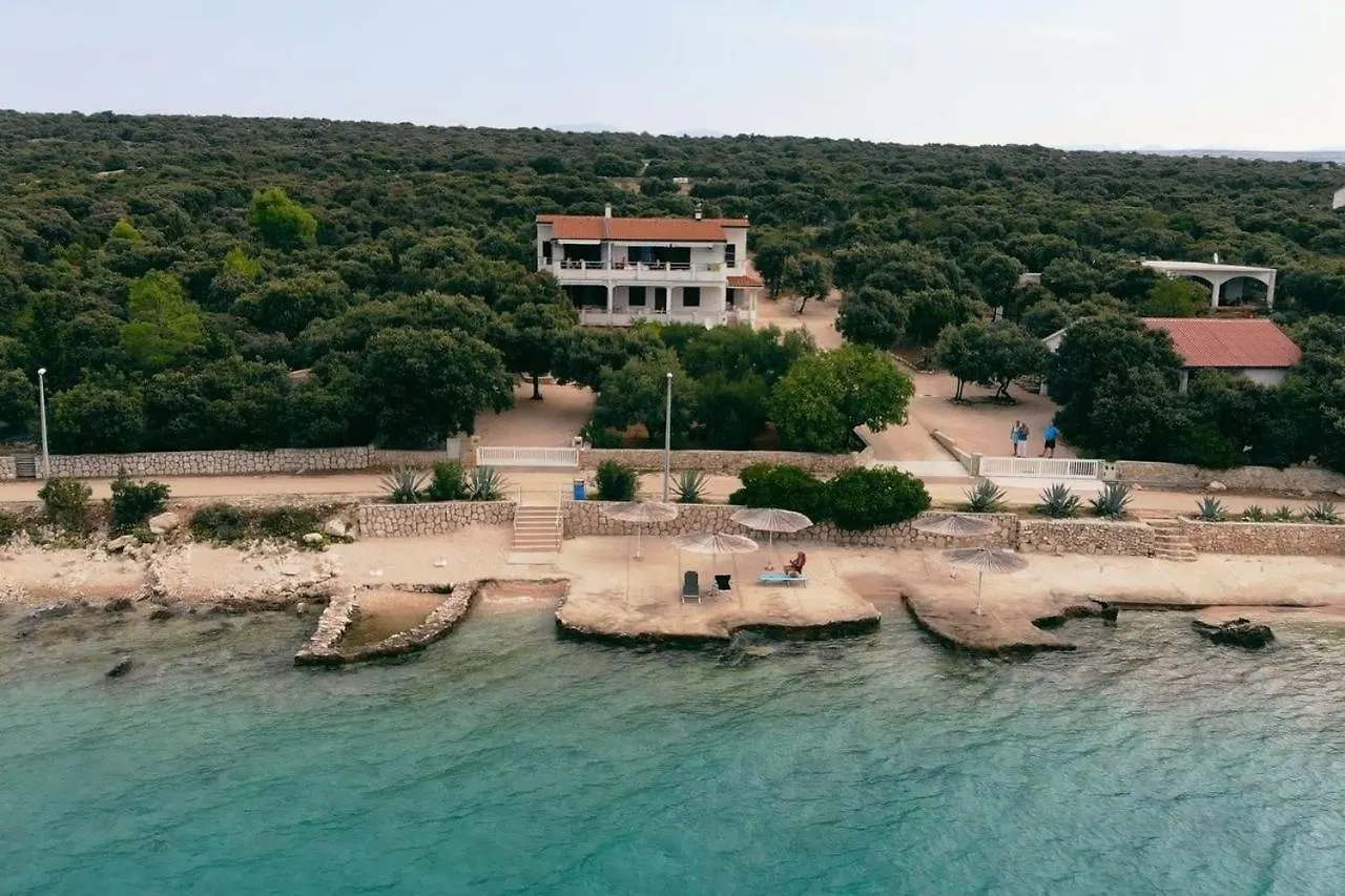 Apartments By The Sea Mandre, Pag - 6284 Kolan Croatia