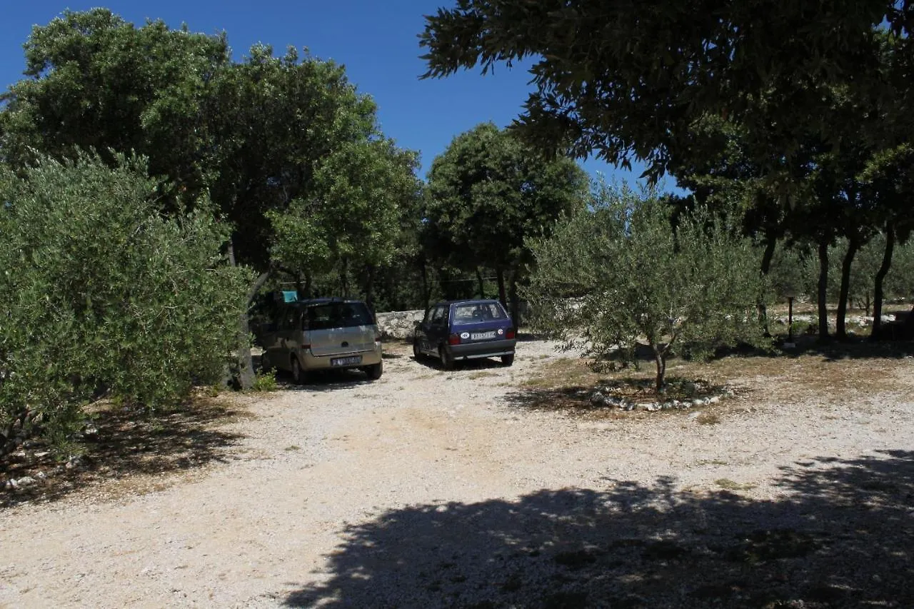Apartments By The Sea Mandre, Pag - 6284 Kolan 0*,  Croatia