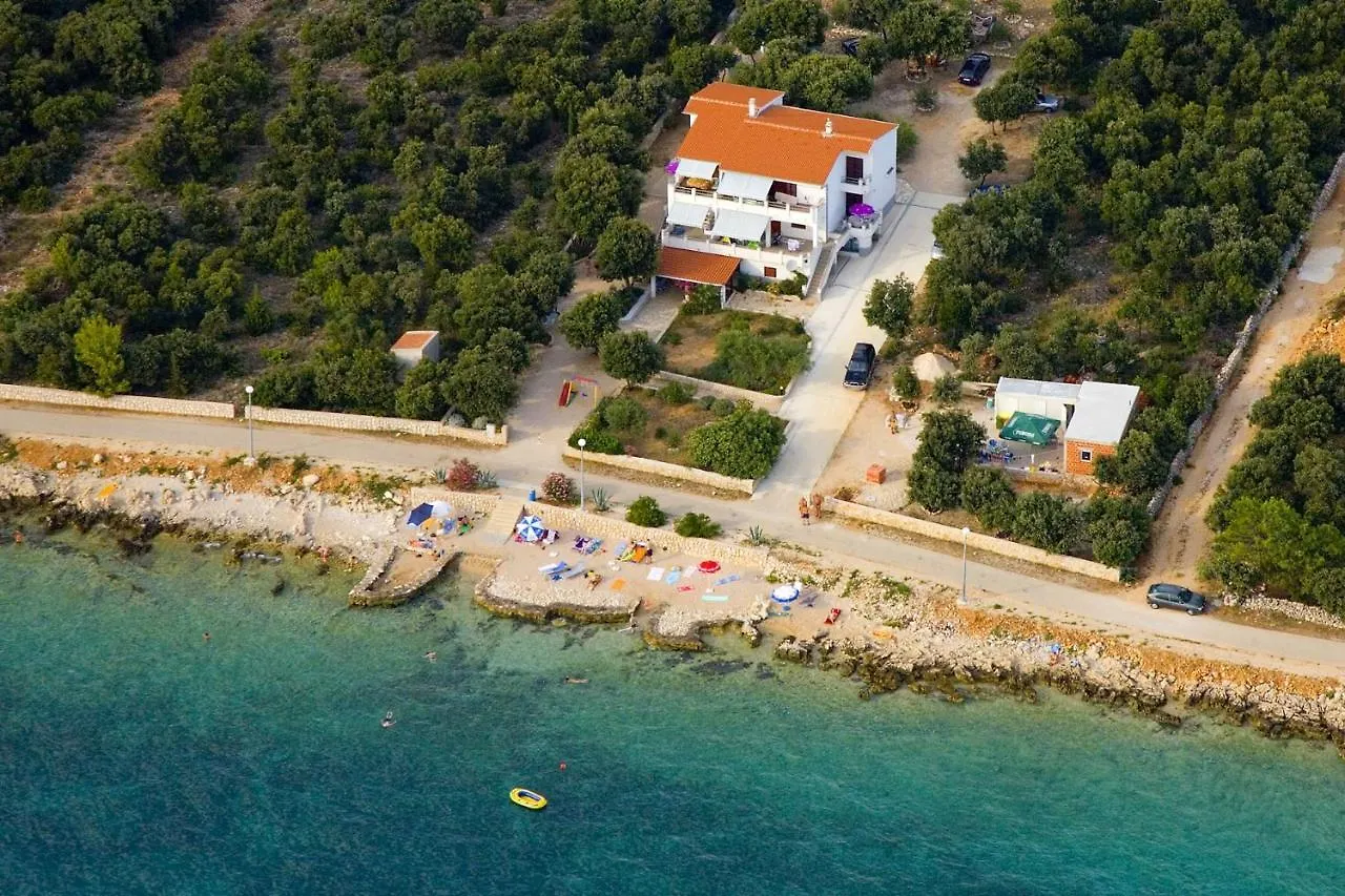 Apartments By The Sea Mandre, Pag - 6284 Kolan