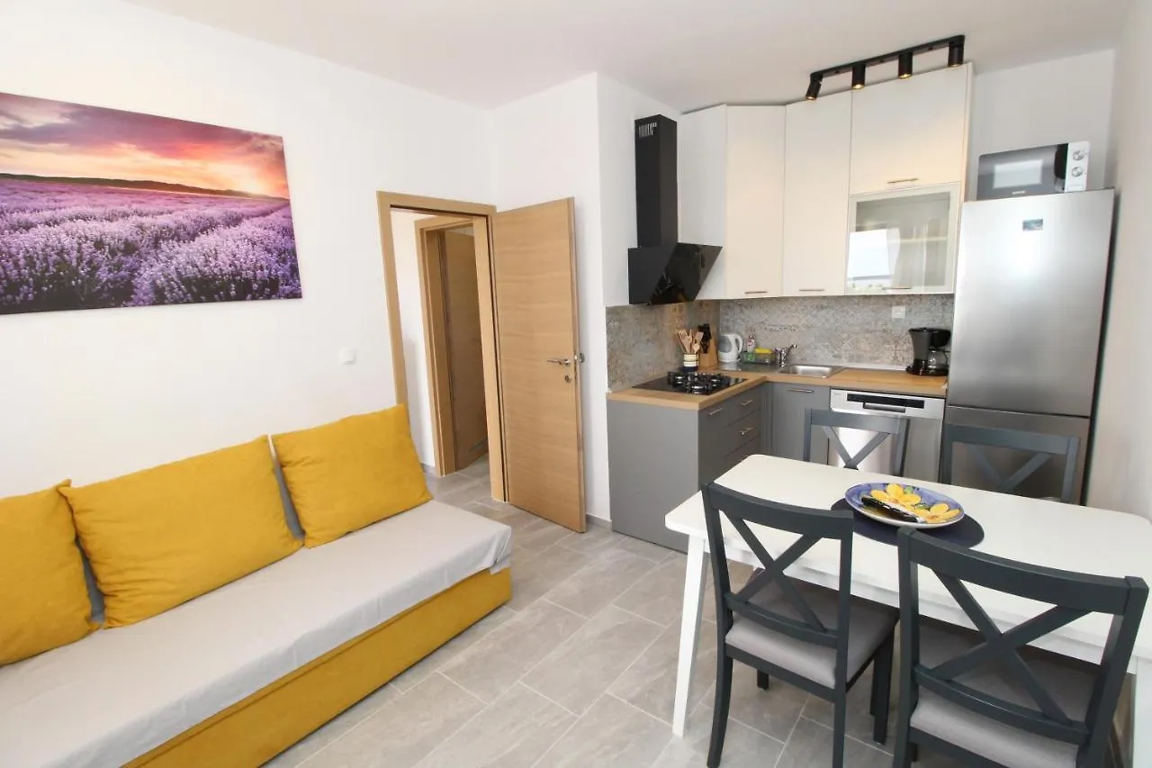 Apartments By The Sea Mandre, Pag - 6284 Kolan