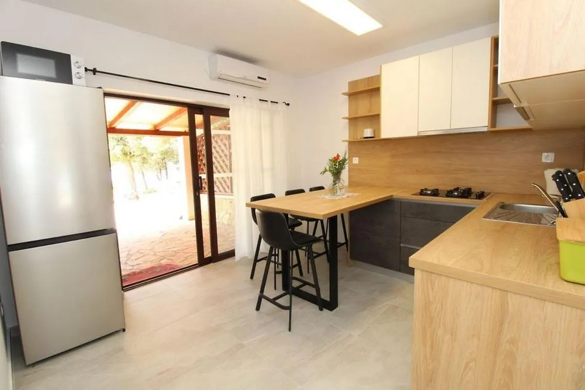 Apartments By The Sea Mandre, Pag - 6284 Kolan Croatia