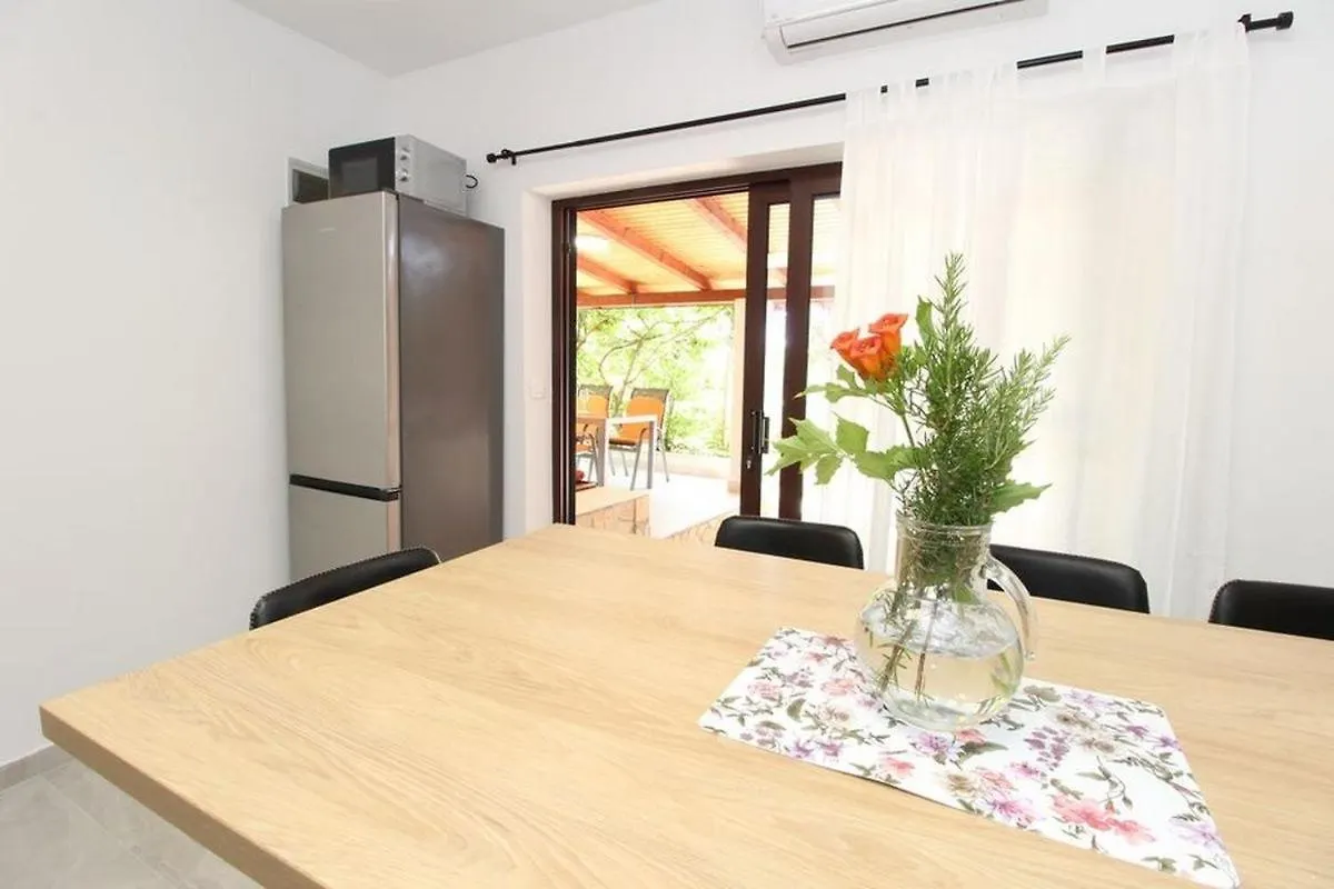 Apartments By The Sea Mandre, Pag - 6284 Kolan